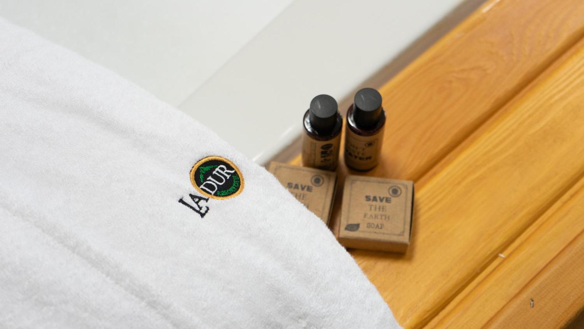 Ladur Resort Otel トラブゾン エクステリア 写真