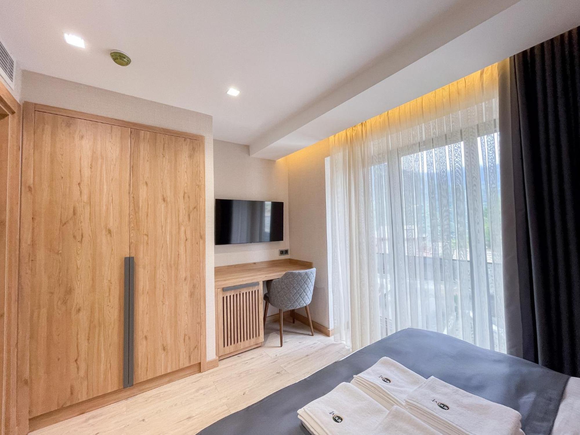 Ladur Resort Otel トラブゾン エクステリア 写真
